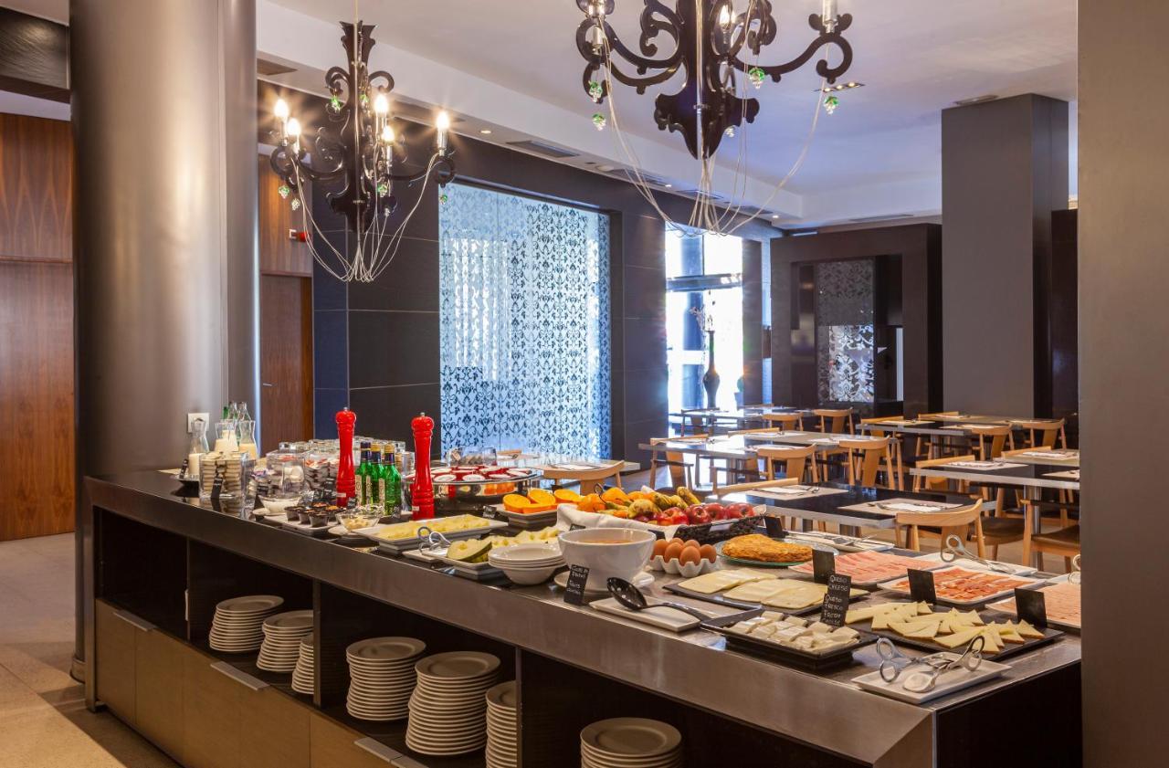 Porcel Torneo Hotel Sevilla Kültér fotó